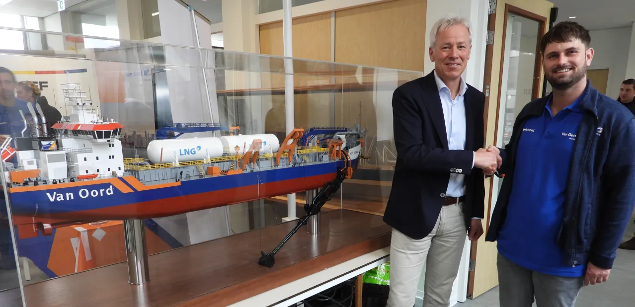 Schaalmodel Van Oord